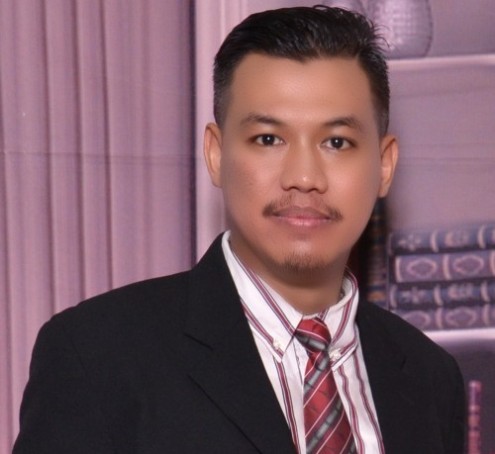 Ronal Surya Aditya, S.Kep, Ns, M.Kep Dosen STIKes Kepanjen Malang